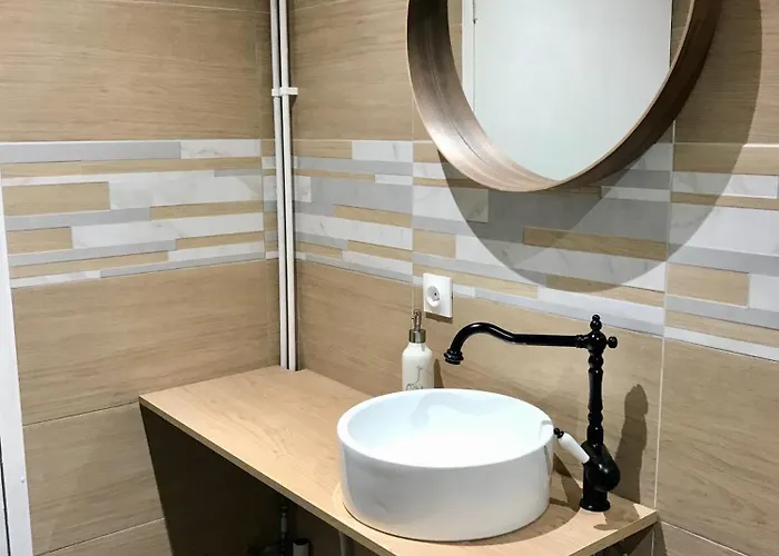 Superbe 2min Des Thermes, 20min Pistes